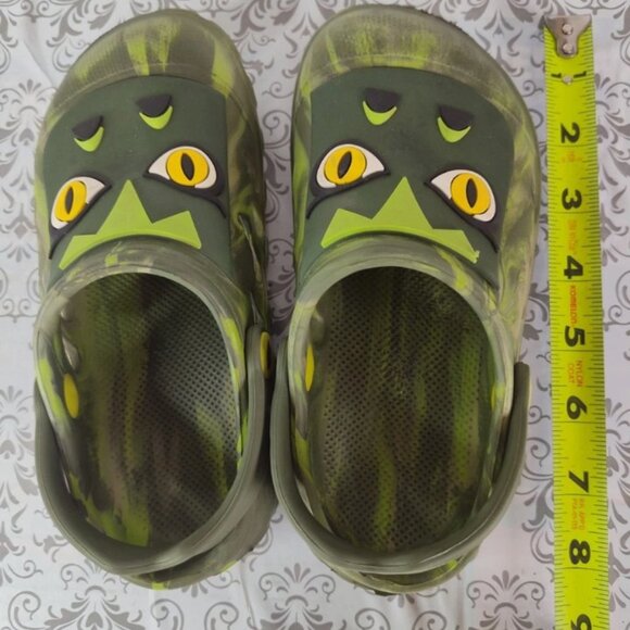 Member's Mark Toddler Boys Water-Friendly Clogs Dinosaur Slip on Size 11 - Picture 8 of 9